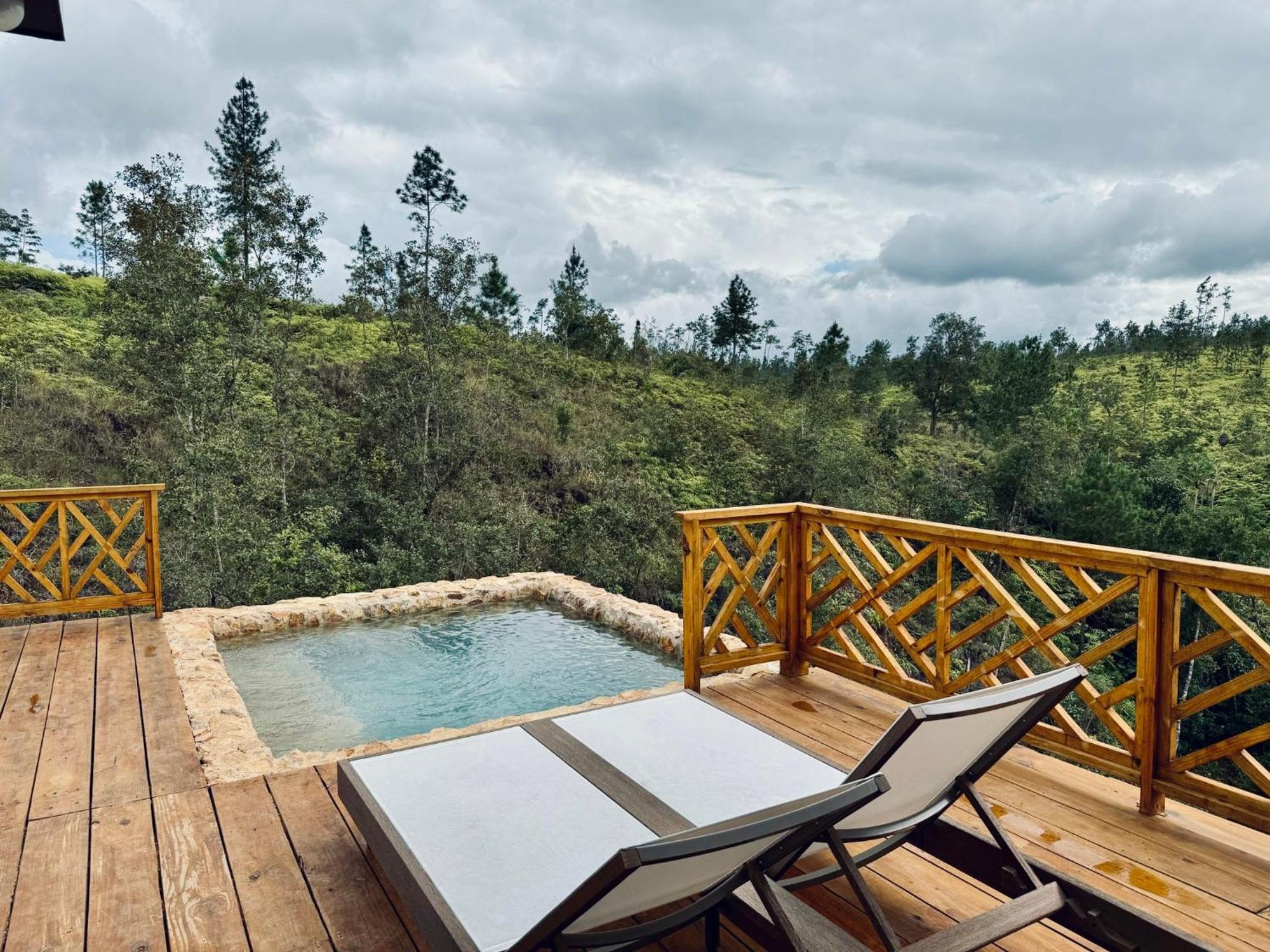 Hidden Valley Wilderness Lodge Blancaneaux Экстерьер фото