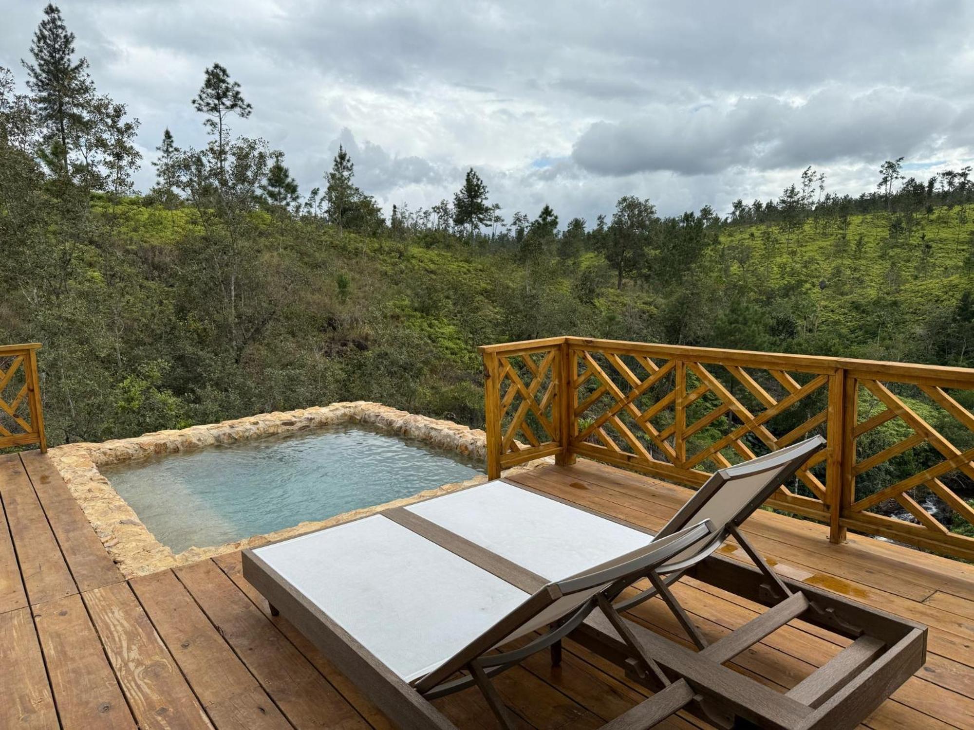 Hidden Valley Wilderness Lodge Blancaneaux Экстерьер фото